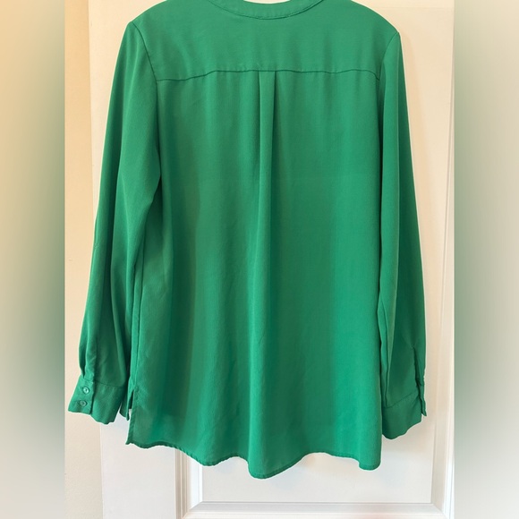 Mandy Evan’s blouse - Picture 3 of 4